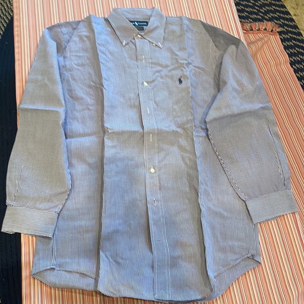 Shirt - Picture 4 of 5